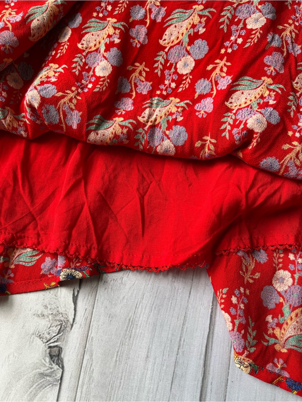 Anthropologie Maeve Rosalia red floral faux wrap ruffle v neck dress . Size 0P - Picture 10 of 14